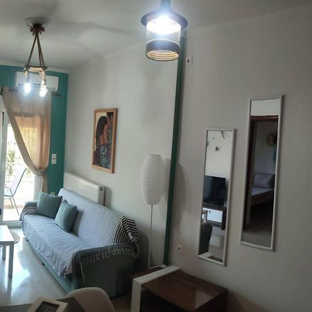 F.K Room 2 Aigio Bagian luar foto