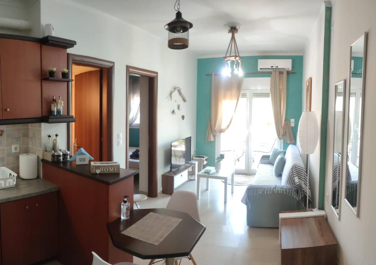 F.K Room 2 Aigio Bagian luar foto